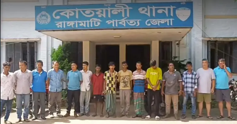 গ্রেপ্তার আসামিরা